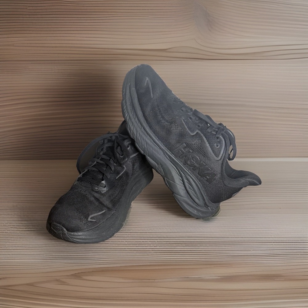 HOKA Clifton 10 Womens 8.5 B Black Black Running Shoes 1162031-BBLC Sneakers